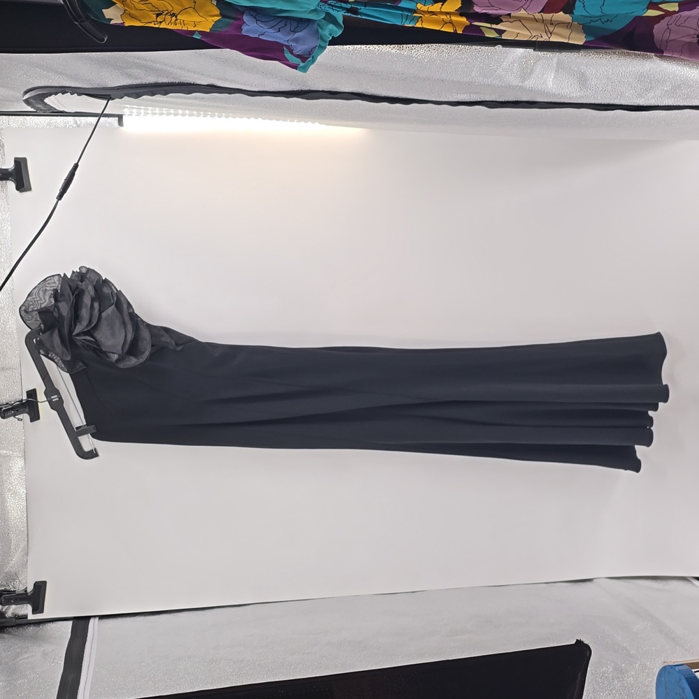 Aidan mattox by Adrianna papell organza ruffle one shoulder gown - Picture 10 of 11